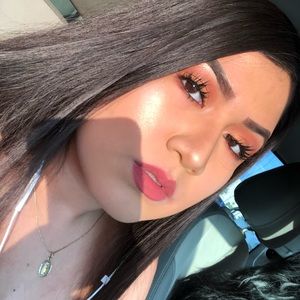 Meet your Posher, Marianna